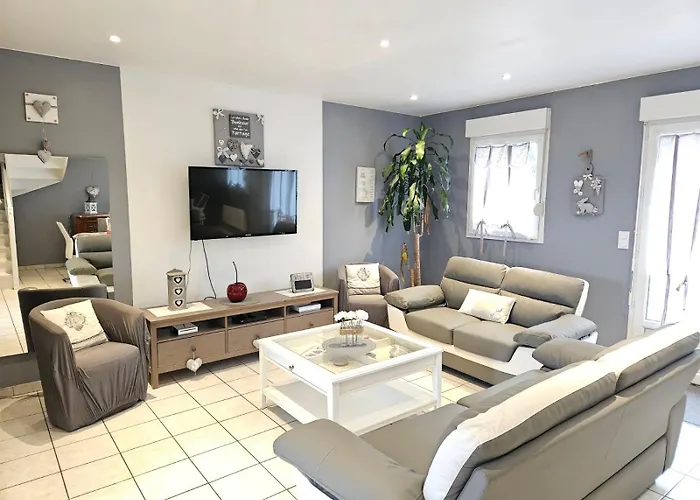Cosy Maison 3 Chambres Honfleur Jardin, Parking Prive Et Jacuzzi