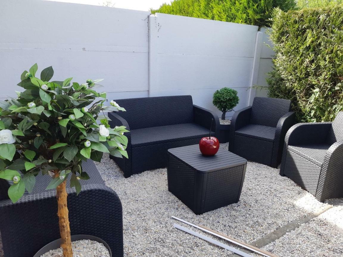 Holiday home Cosy Maison 3 Jardin, Parking Prive Et Jacuzzi